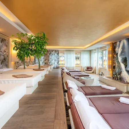 Salzburgerhof Wellness-, Golf- Und Genießerhotel