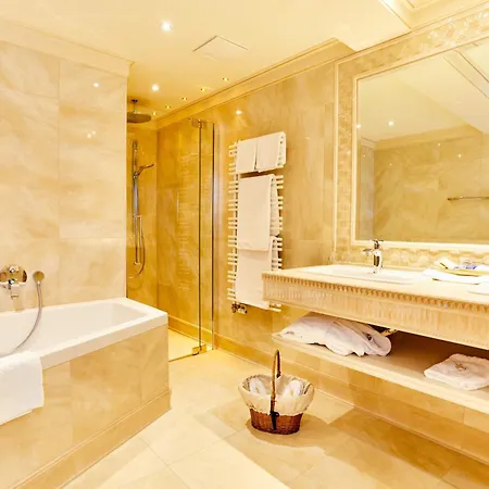 Salzburgerhof, 5-sterne Von Zell Am 5* Zell am See
