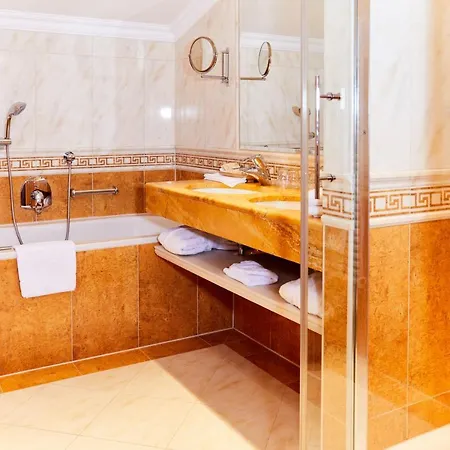 Salzburgerhof, 5-sterne Von Zell Am Hotel 5*